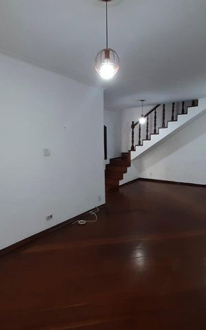 Casa à venda com 180m², 3 quartos e 1 vagaSala