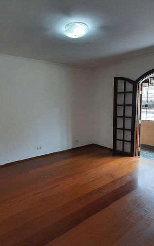 Casa à venda com 180m², 3 quartos e 1 vagaSuite