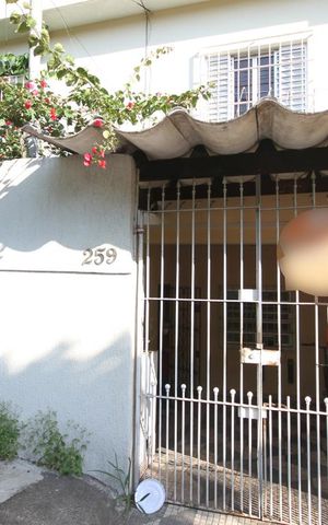 Casa para alugar com 110m², 3 quartos e 1 vagaFachada