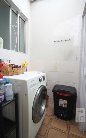 Casa para alugar com 110m², 3 quartos e 1 vagaÁrea de Serviço