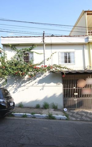 Casa para alugar com 110m², 3 quartos e 1 vagaFachada