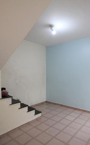 Casa para alugar com 110m², 3 quartos e 1 vagaSala