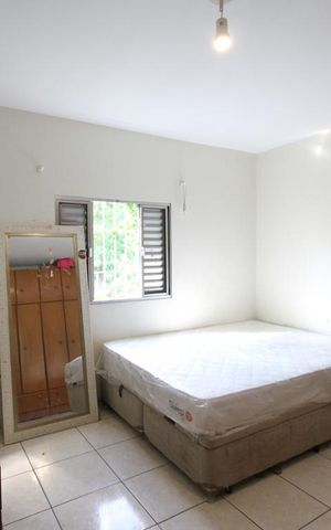 Casa para alugar com 110m², 3 quartos e 1 vagaQuarto 1
