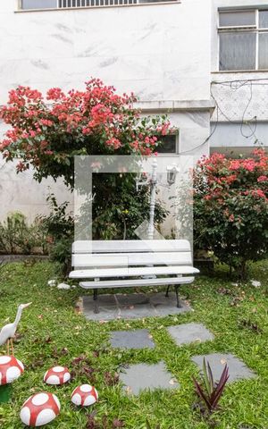 Apartamento à venda com 136m², 3 quartos e 2 vagas Apartamento à venda com 136m², 3 quartos e 2 vagasFachada