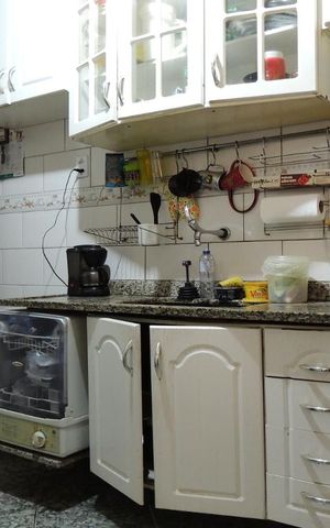 Casa à venda com 166m², 4 quartos e 2 vagasCozinha - Armários