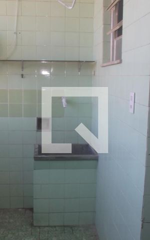Apartamento para alugar com 80m², 2 quartos e sem vagaÁrea de Serviço