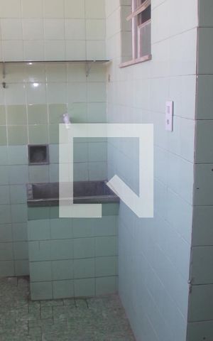 Apartamento para alugar com 80m², 2 quartos e sem vagaÁrea de Serviço