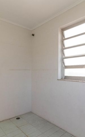 Casa à venda com 900m², 4 quartos e 1 vaga Casa à venda com 900m², 4 quartos e 1 vagaÁrea de Serviço
