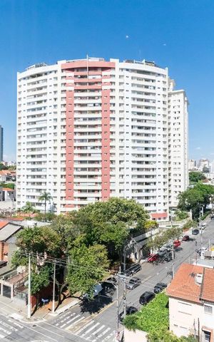 Studio à venda com 30m², 1 quarto e 1 vaga Studio à venda com 30m², 1 quarto e 1 vagaVista da Sacada