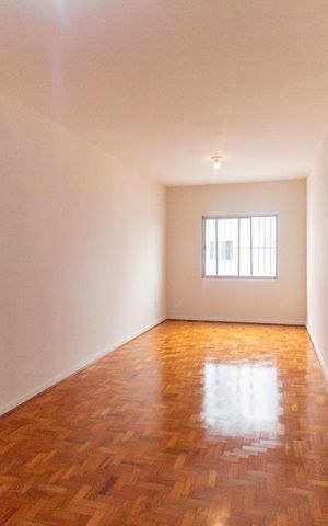 Apartamento à venda com 80m², 2 quartos e 1 vagaSala