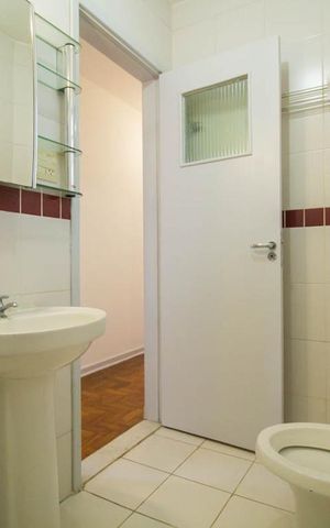 Apartamento à venda com 88m², 2 quartos e sem vaga Apartamento à venda com 88m², 2 quartos e sem vagaBanheiro