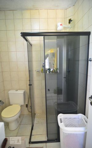 Casa para alugar com 630m², 6 quartos e 10 vagasCasa 2 - Banheiro