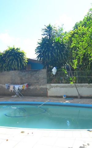 Casa para alugar com 630m², 6 quartos e 10 vagasPiscina