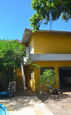 Casa para alugar com 630m², 6 quartos e 10 vagasPátio