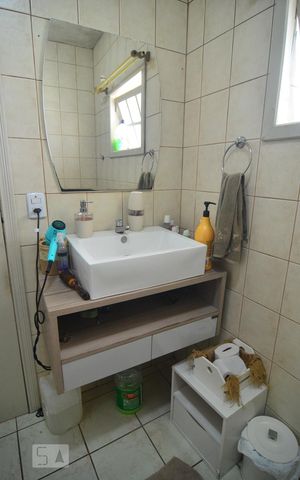 Casa para alugar com 630m², 6 quartos e 10 vagasCasa 2 - Banheiro