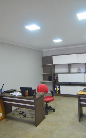 Casa para alugar com 630m², 6 quartos e 10 vagasCasa 1 - Escritório 1