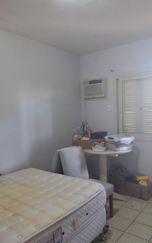 Casa para alugar com 630m², 6 quartos e 10 vagasCasa 2 - Quarto 1