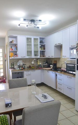 Casa para alugar com 630m², 6 quartos e 10 vagasCasa 2 - Cozinha