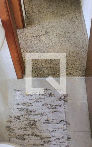 Casa à venda com 123m², 3 quartos e 2 vagasBanheiro social