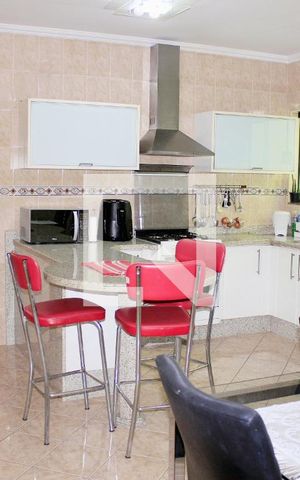 Casa à venda com 123m², 3 quartos e 2 vagasCozinha
