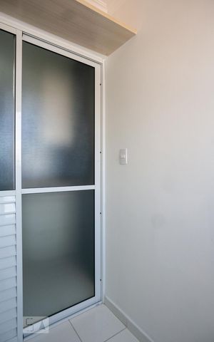 Apartamento à venda com 57m², 2 quartos e 1 vaga Apartamento à venda com 57m², 2 quartos e 1 vagaÁrea de Serviço