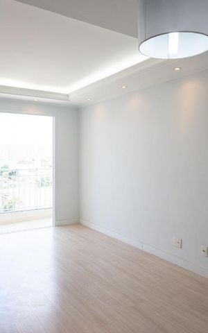 Apartamento à venda com 57m², 2 quartos e 1 vaga Apartamento à venda com 57m², 2 quartos e 1 vagaSala