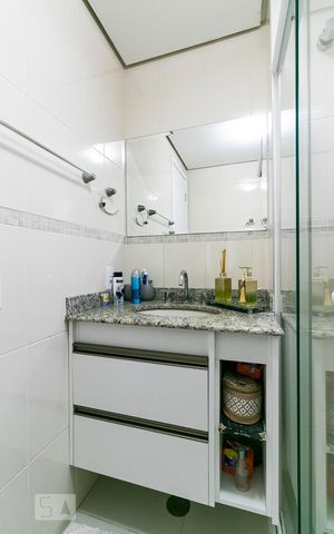 Apartamento à venda com 80m², 3 quartos e 1 vagaBanheiro da Suíte