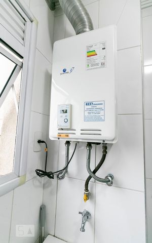 Apartamento à venda com 80m², 3 quartos e 1 vagaÁrea de Serviço - Aquecedor