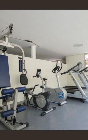 Apartamento à venda com 200m², 3 quartos e 3 vagasÁrea comum - Academia