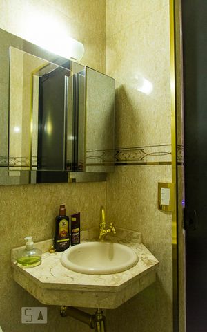 Apartamento à venda com 200m², 3 quartos e 3 vagasLavabo da cobertura