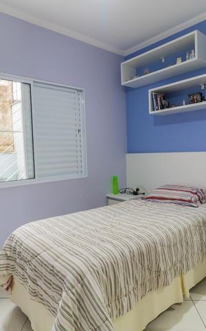 Casa à venda com 167m², 3 quartos e 2 vagas Casa à venda com 167m², 3 quartos e 2 vagasQuarto 2