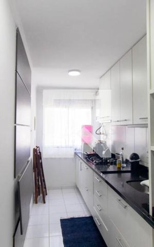 Apartamento à venda com 75m², 2 quartos e 1 vagaCozinha