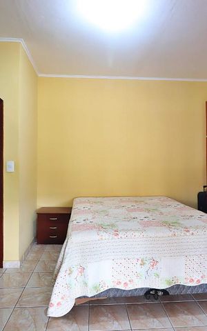 Casa à venda com 392m², 5 quartos e 4 vagasQuarto 4