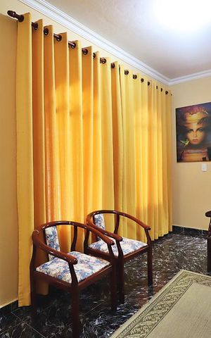 Casa à venda com 392m², 5 quartos e 4 vagasSala