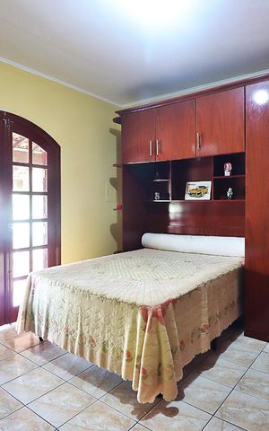 Casa à venda com 392m², 5 quartos e 4 vagasQuarto 3