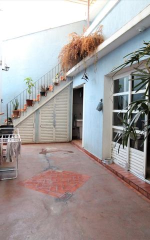 Casa à venda com 210m², 3 quartos e 3 vagasQuintal
