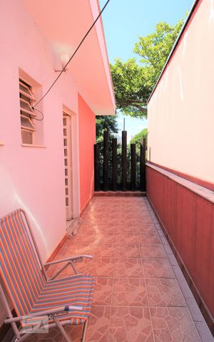 Casa à venda com 210m², 3 quartos e 3 vagasTerraço