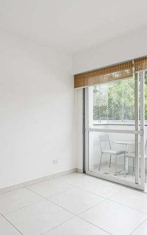 Apartamento à venda com 49m², 1 quarto e 1 vaga Apartamento à venda com 49m², 1 quarto e 1 vagaSala