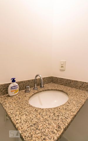 Apartamento para alugar com 69m², 2 quartos e 1 vagaBanheiro 2