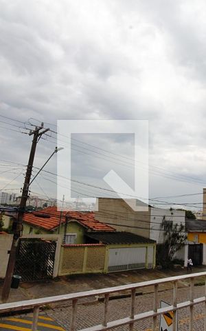 Casa à venda com 200m², 5 quartos e 2 vagas Casa à venda com 200m², 5 quartos e 2 vagasVaranda da Suíte
