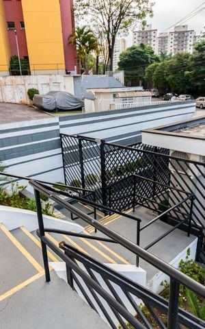 Apartamento à venda com 49m², 2 quartos e 1 vagaÁrea comum - Entrada