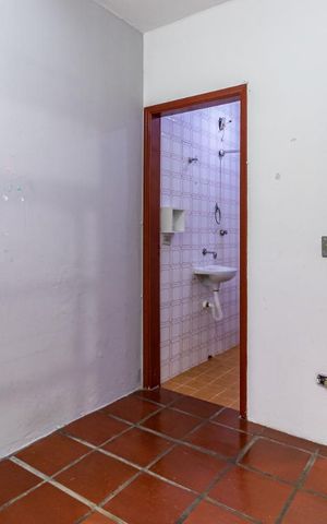 Casa à venda com 150m², 4 quartos e 2 vagas Casa à venda com 150m², 4 quartos e 2 vagasQuarto de Serviço
