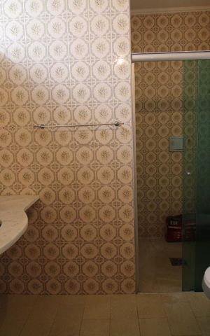 Casa à venda com 280m², 4 quartos e 4 vagasBanheiro 2