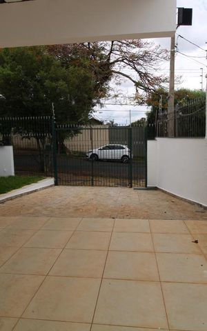 Casa à venda com 280m², 4 quartos e 4 vagasGaragem