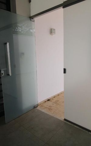 Casa à venda com 280m², 4 quartos e 4 vagasHall de Entrada