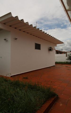 Casa à venda com 280m², 4 quartos e 4 vagasQuintal