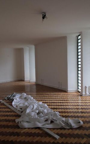 Casa à venda com 280m², 4 quartos e 4 vagasSala