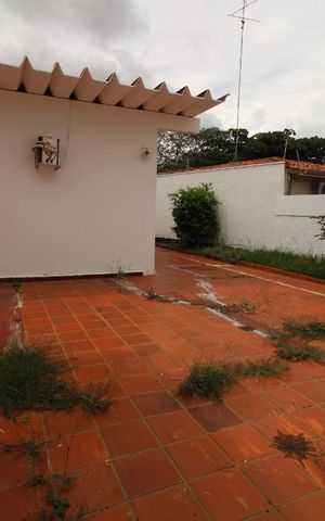 Casa à venda com 280m², 4 quartos e 4 vagasQuintal