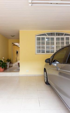 Casa à venda com 161m², 3 quartos e 2 vagasGaragem