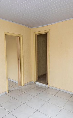 Casa para alugar com 60m², 1 quarto e sem vaga Casa para alugar com 60m², 1 quarto e sem vagaCozinha